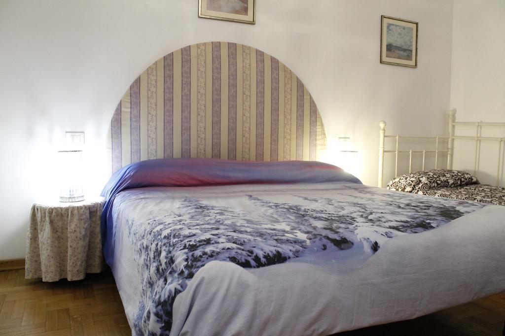 River House เวโรนา ภายนอก รูปภาพ